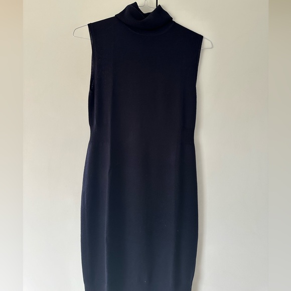 Uniqlo sleeveless navy blue turtleneck wool dress - size M - Picture 6 of 6